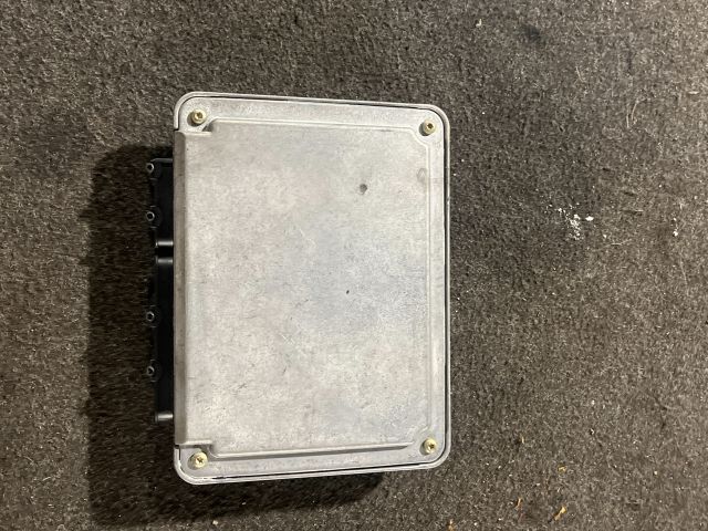 bontott AUDI A4 B6 Motorvezérlő