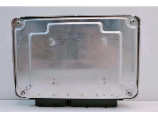 bontott AUDI A4 B6 Motorvezérlő