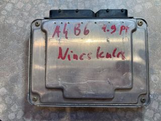 bontott AUDI A4 B6 Motorvezérlő