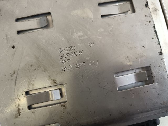 bontott AUDI A4 B6 Motorvezérlő