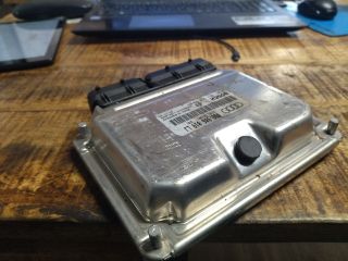 bontott AUDI A4 B6 Motorvezérlő