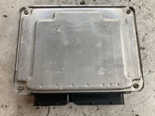 bontott AUDI A4 B6 Motorvezérlő