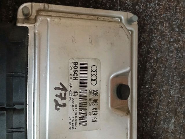 bontott AUDI A4 B6 Motorvezérlő