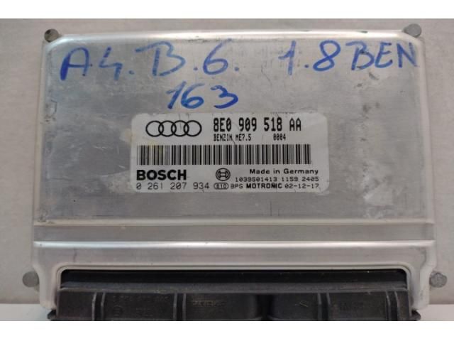 bontott AUDI A4 B6 Motorvezérlő