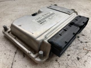 bontott AUDI A4 B6 Motorvezérlő