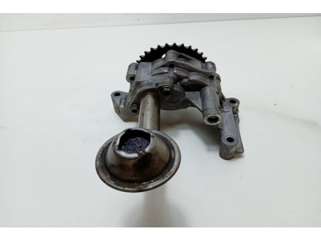 bontott AUDI A4 B6 Olajszivattyú