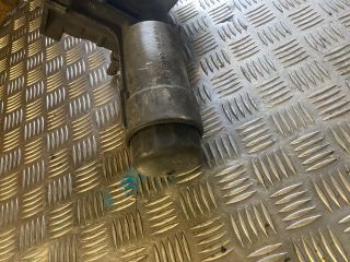 bontott AUDI A4 B6 Olajszűrő Ház