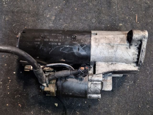 bontott AUDI A4 B6 Önindító