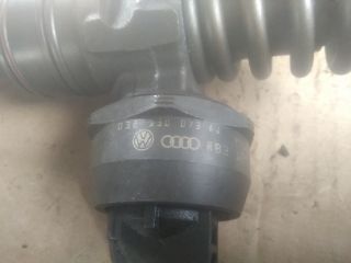 bontott AUDI A4 B6 Porlasztó (1 db)