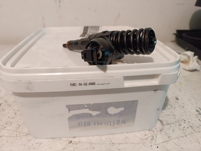 bontott AUDI A4 B6 Porlasztó (1 db)