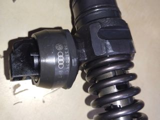 bontott AUDI A4 B6 Porlasztó (1 db)