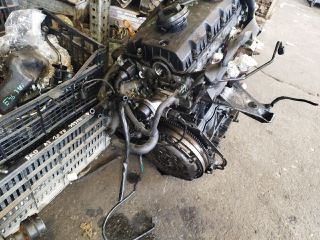 bontott AUDI A4 B6 Motor (Fűzött blokk hengerfejjel)