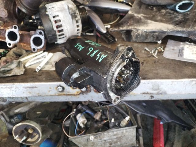 bontott AUDI A4 B6 Önindító