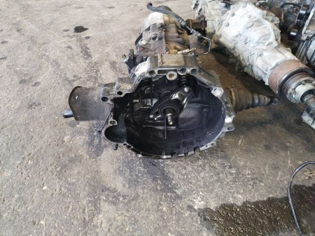 bontott AUDI A4 B6 Váltó (Mechanikus)
