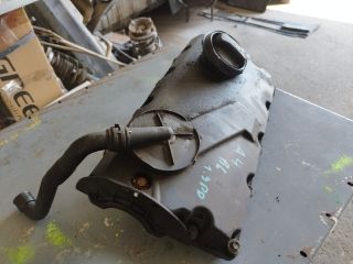 bontott AUDI A4 B6 Szelepfedél