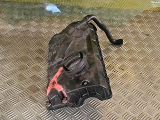 bontott AUDI A4 B6 Szelepfedél