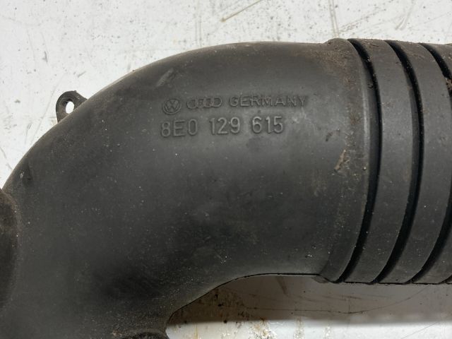 bontott AUDI A4 B6 Szívó Cső