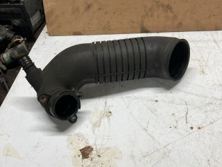 bontott AUDI A4 B6 Szívó Cső