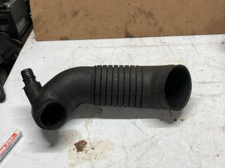 bontott AUDI A4 B6 Szívó Cső