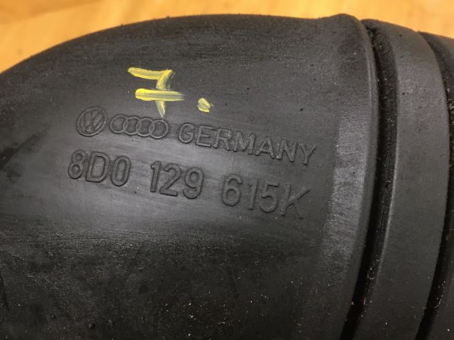 bontott AUDI A4 B6 Szívó Cső