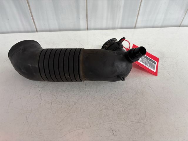 bontott AUDI A4 B6 Szívó Cső