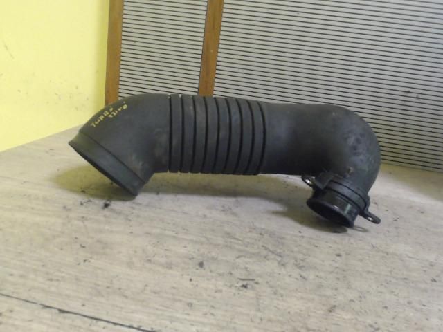 bontott AUDI A4 B6 Szívó Cső