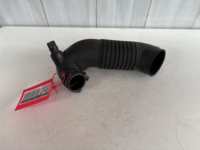 bontott AUDI A4 B6 Szívó Cső