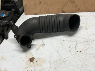 bontott AUDI A4 B6 Szívó Cső