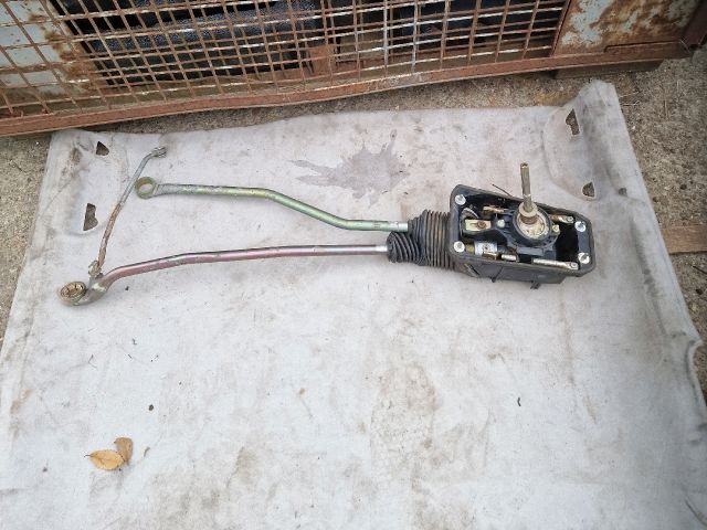 bontott AUDI A4 B6 Váltó Kulissza