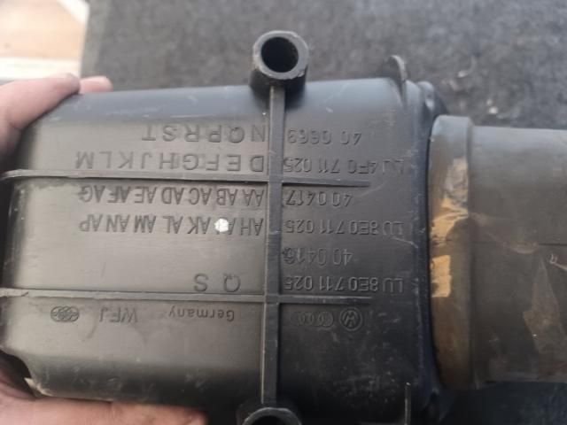 bontott AUDI A4 B6 Váltó Kulissza