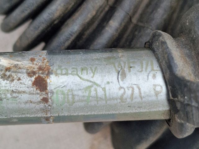 bontott AUDI A4 B6 Váltó Kulissza