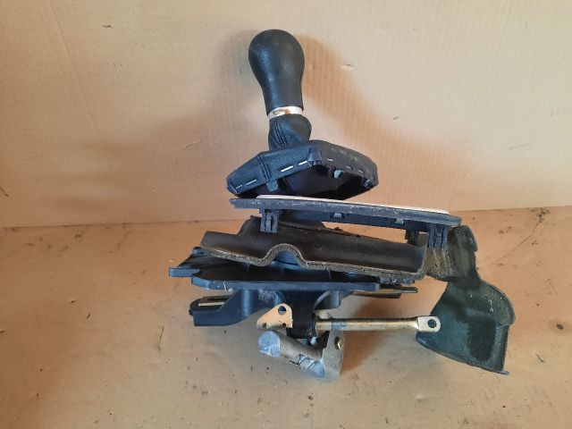 bontott AUDI A4 B6 Váltókar (Mechanikus)