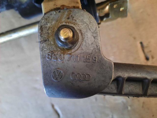 bontott AUDI A4 B6 Váltókar (Mechanikus)