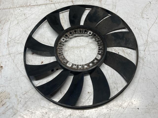 bontott AUDI A4 B6 Viszkóventilátor Hűtőventilátor