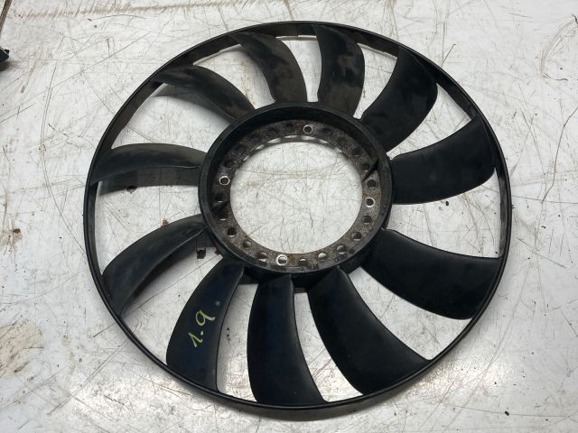 bontott AUDI A4 B6 Viszkóventilátor Hűtőventilátor