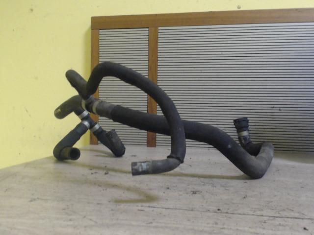 bontott AUDI A4 B6 Vízcső