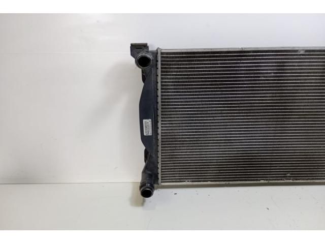 bontott AUDI A4 B6 Vízhűtő Radiátor (Nem klímás)