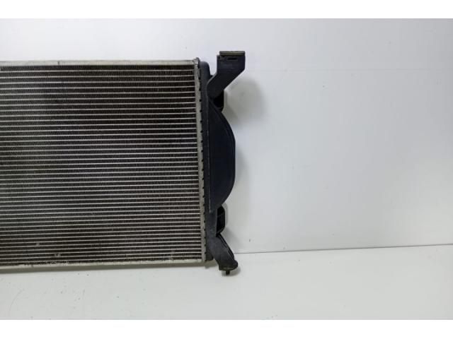 bontott AUDI A4 B6 Vízhűtő Radiátor (Nem klímás)