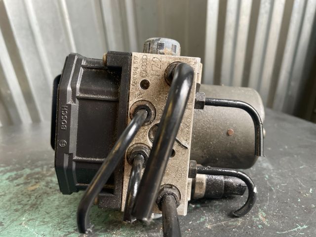 bontott AUDI A4 B6 ABS Kocka