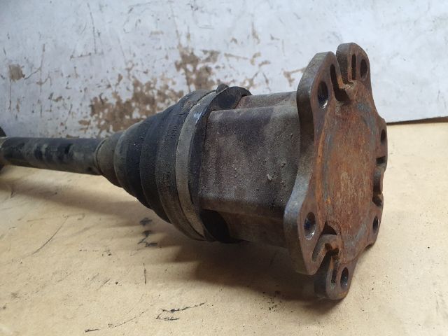 bontott AUDI A4 B6 Bal Féltengely