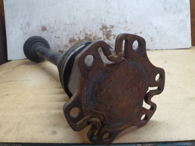 bontott AUDI A4 B6 Bal Féltengely