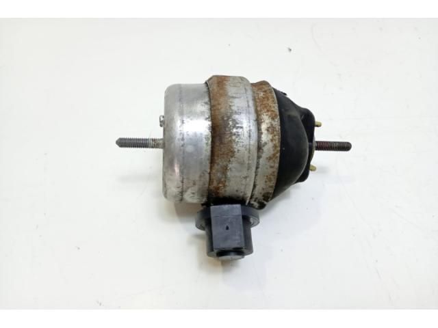 bontott AUDI A4 B6 Első Motorfelfüggesztés