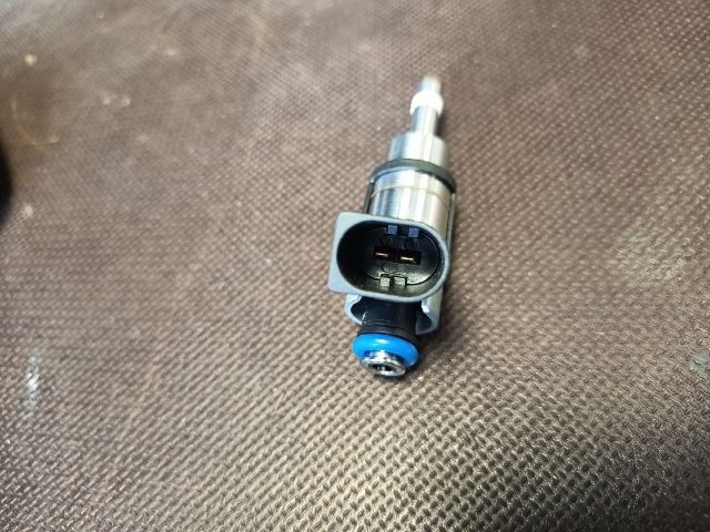 bontott AUDI A4 B6 Porlasztó (1 db)