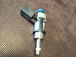 bontott AUDI A4 B6 Porlasztó (1 db)