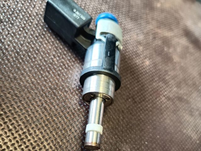 bontott AUDI A4 B6 Porlasztó (1 db)