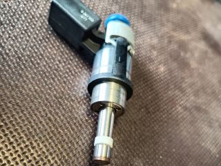 bontott AUDI A4 B6 Porlasztó (1 db)