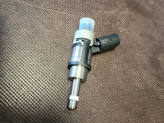 bontott AUDI A4 B6 Porlasztó (1 db)