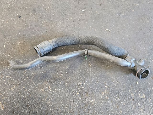 bontott AUDI A4 B6 Vízcső