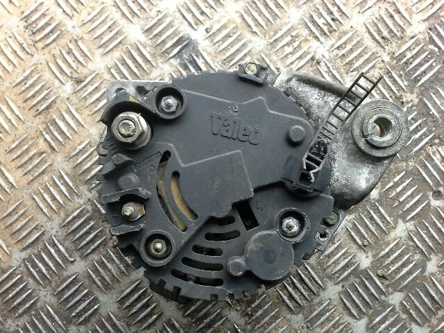 bontott AUDI A4 B6 Generátor