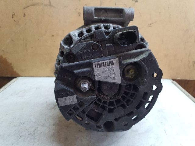 bontott AUDI A4 B6 Generátor